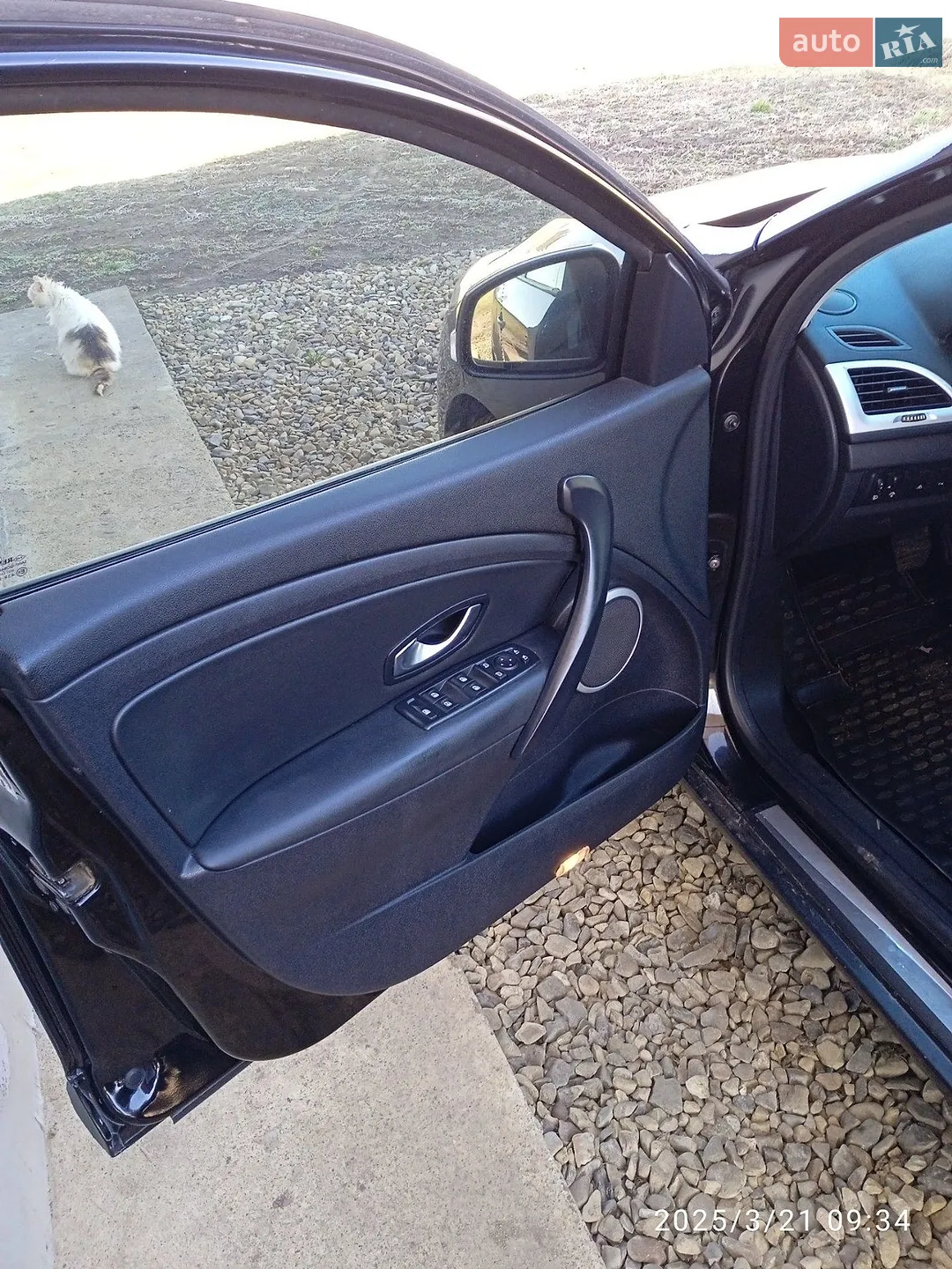 2010 Renault Megane - мініатюра 28
