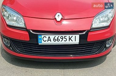 Хэтчбек Renault Megane 2013 в Умани