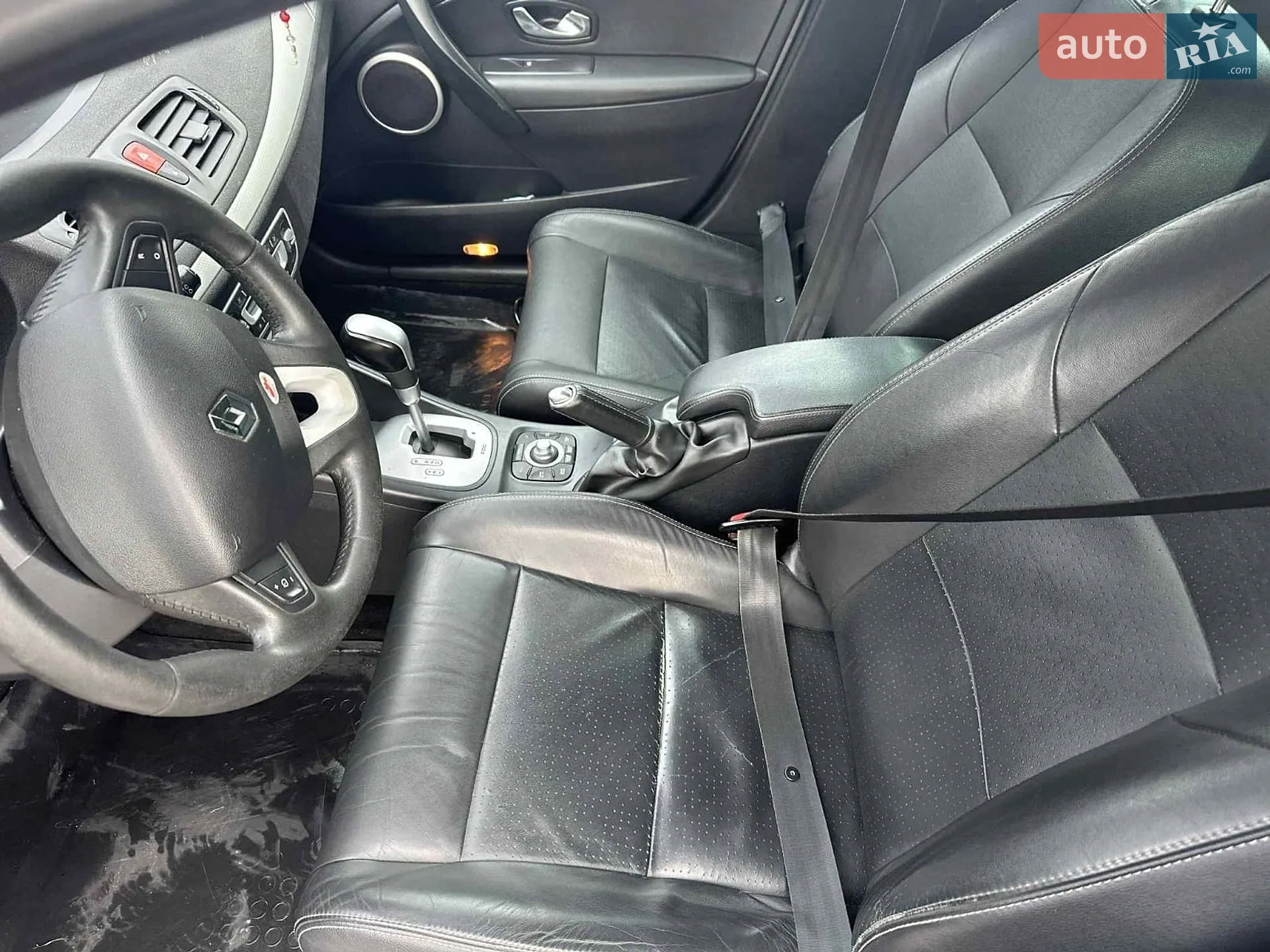 2011 Renault Megane - мініатюра 10
