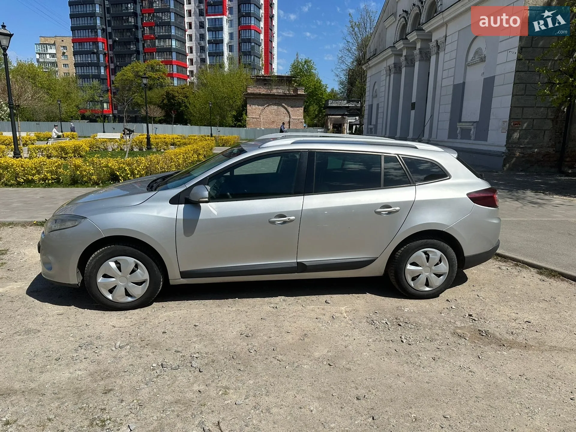 2010 Renault Megane - мініатюра 2