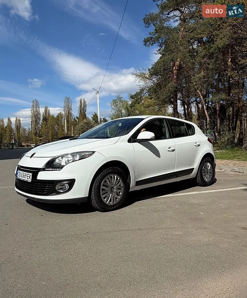 2013 Renault Megane - мініатюра 12