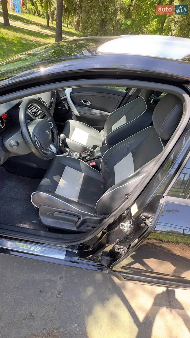 2012 Renault Megane - мініатюра 28