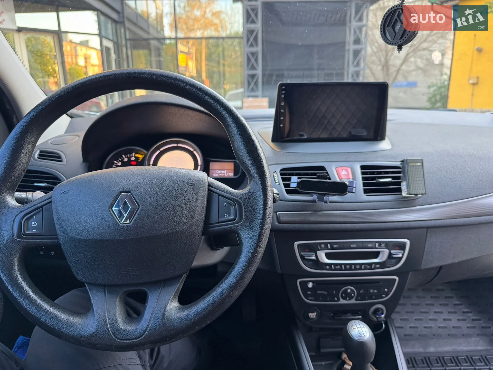 2011 Renault Megane - мініатюра 9