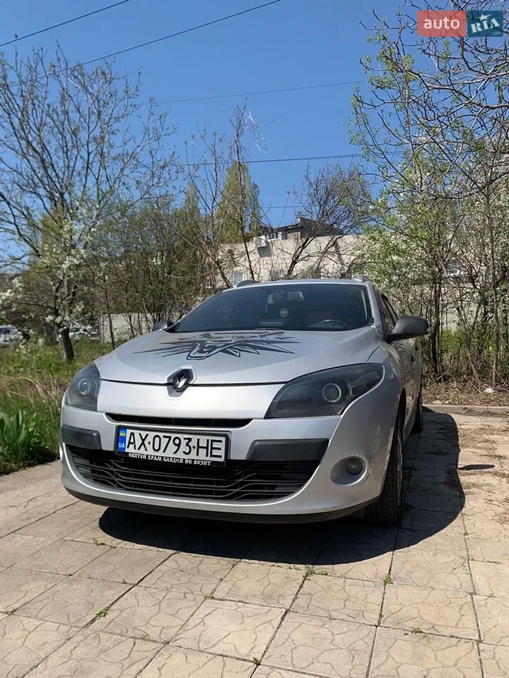 2010 Renault Megane - мініатюра 15