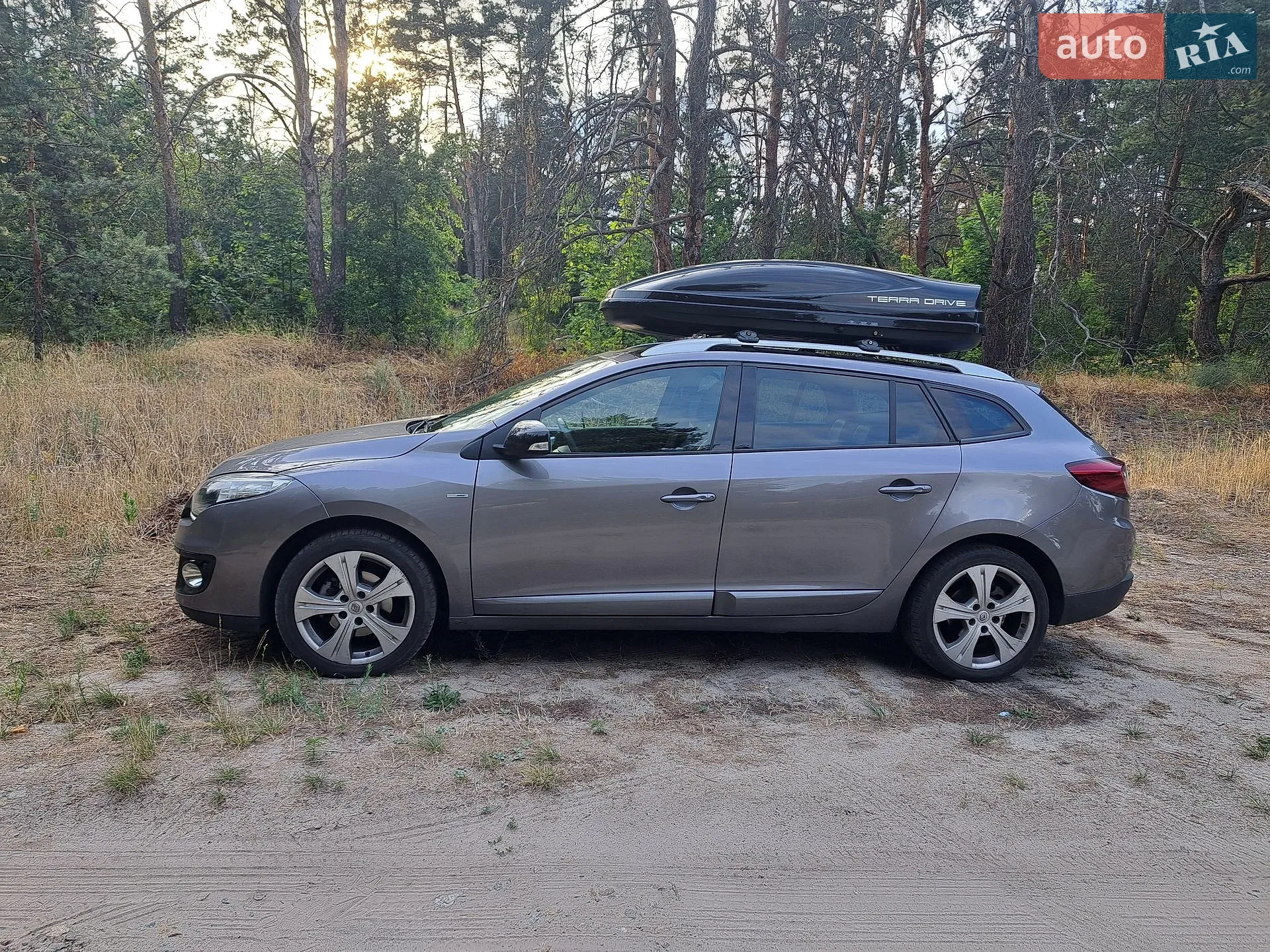 2012 Renault Megane - мініатюра 2