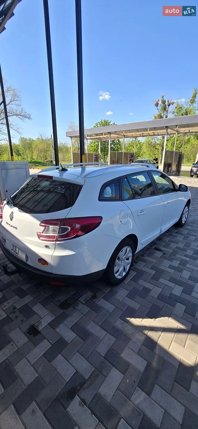 2014 Renault Megane - мініатюра 9