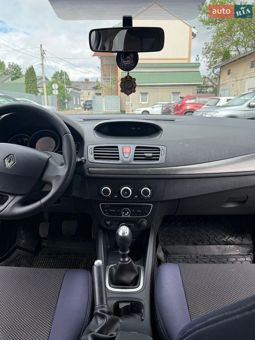 2011 Renault Megane - мініатюра 27