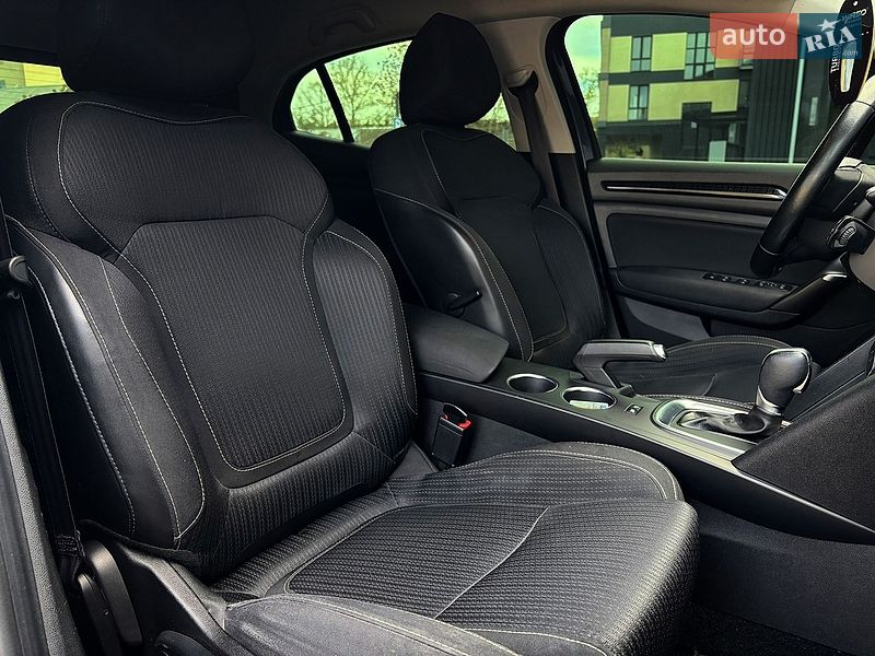 Хэтчбек Renault Megane 2017 в Николаеве