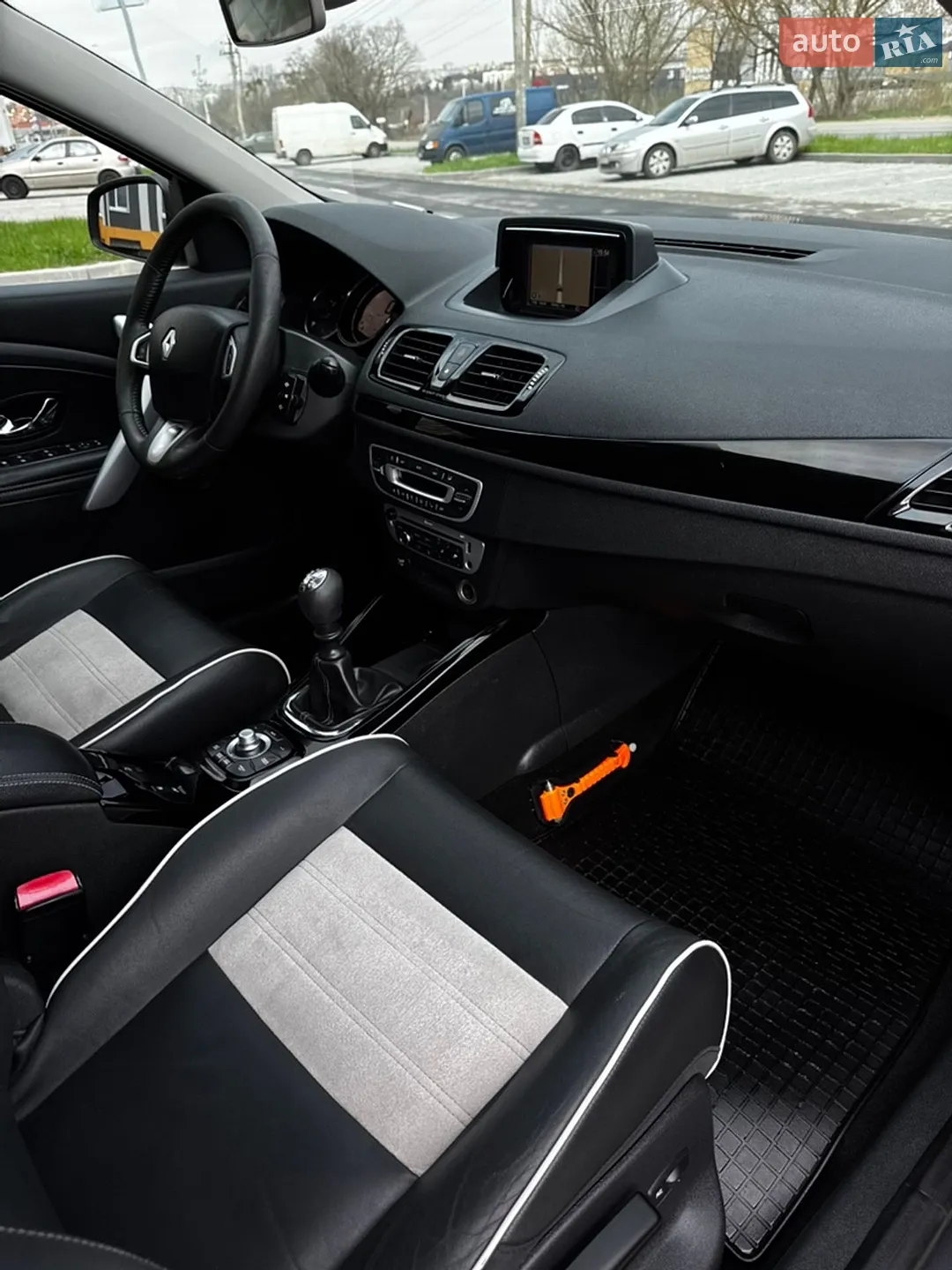2012 Renault Megane - мініатюра 23