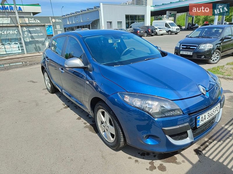 Хэтчбек Renault Megane 2011 в Киеве