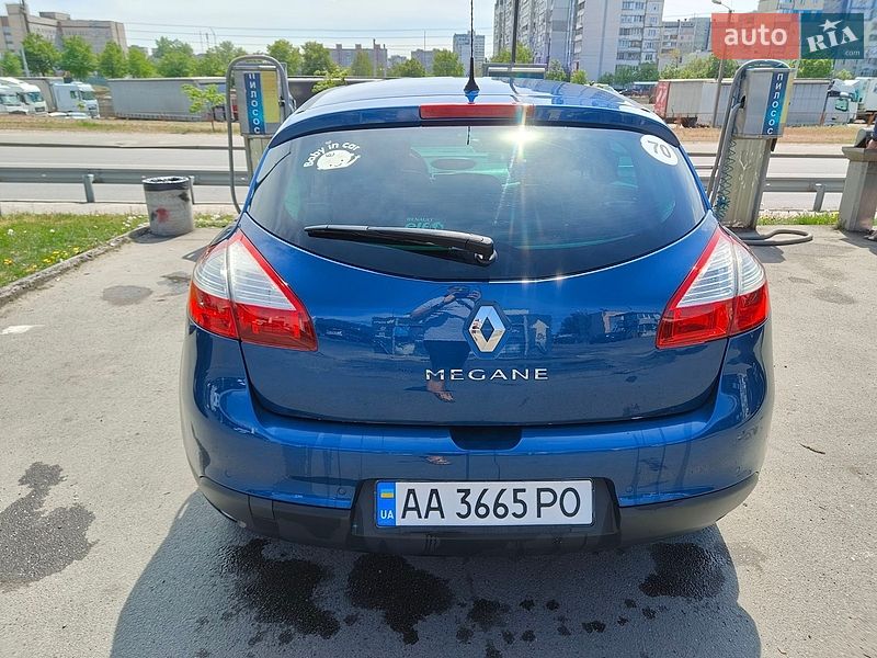 Хэтчбек Renault Megane 2011 в Киеве
