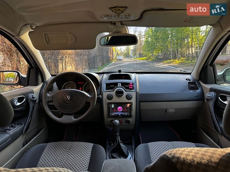 Хэтчбек Renault Megane 2002 в Киеве