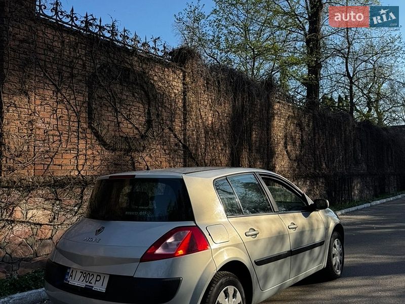 Хэтчбек Renault Megane 2002 в Киеве