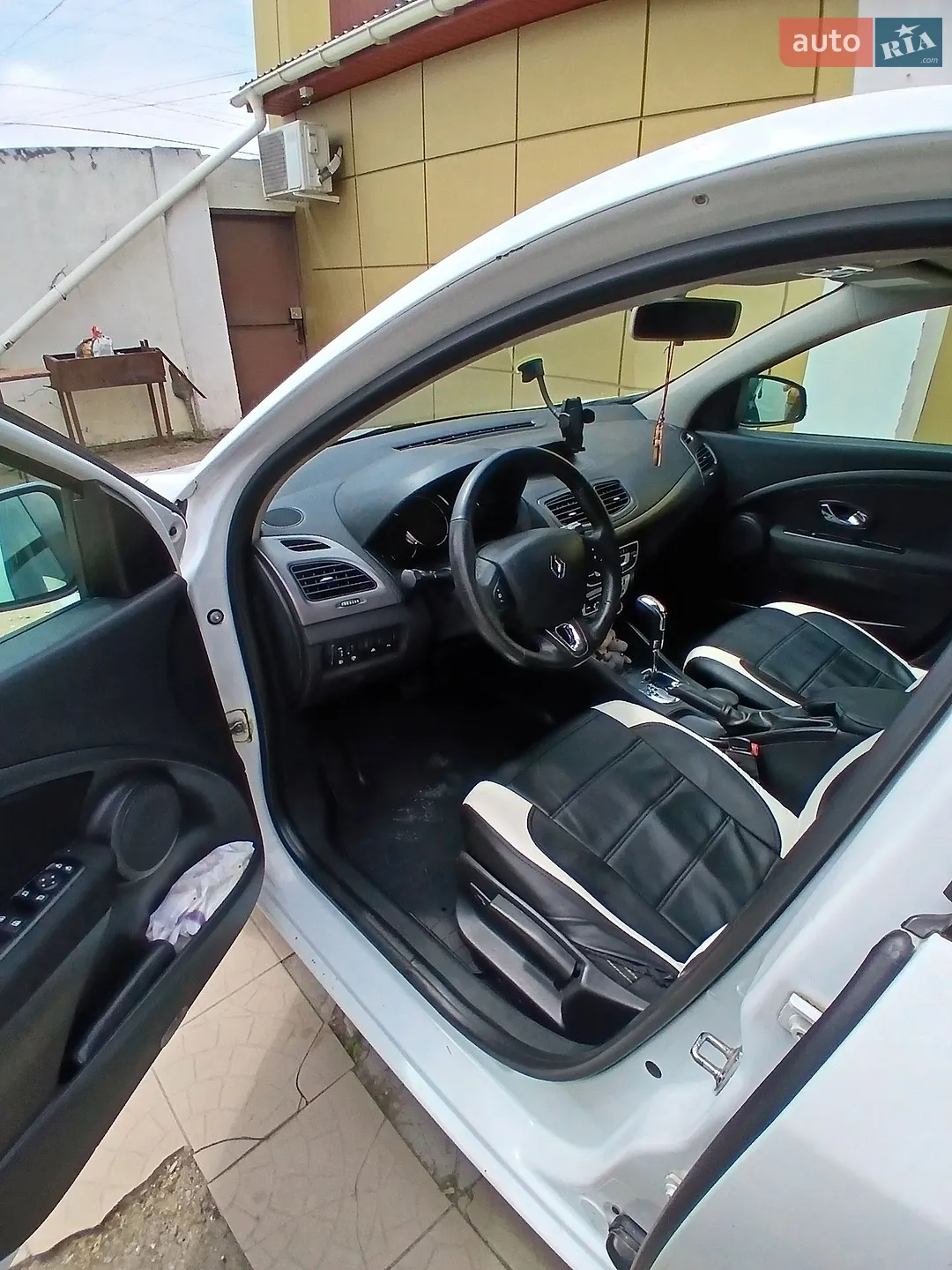 2013 Renault Megane - мініатюра 13