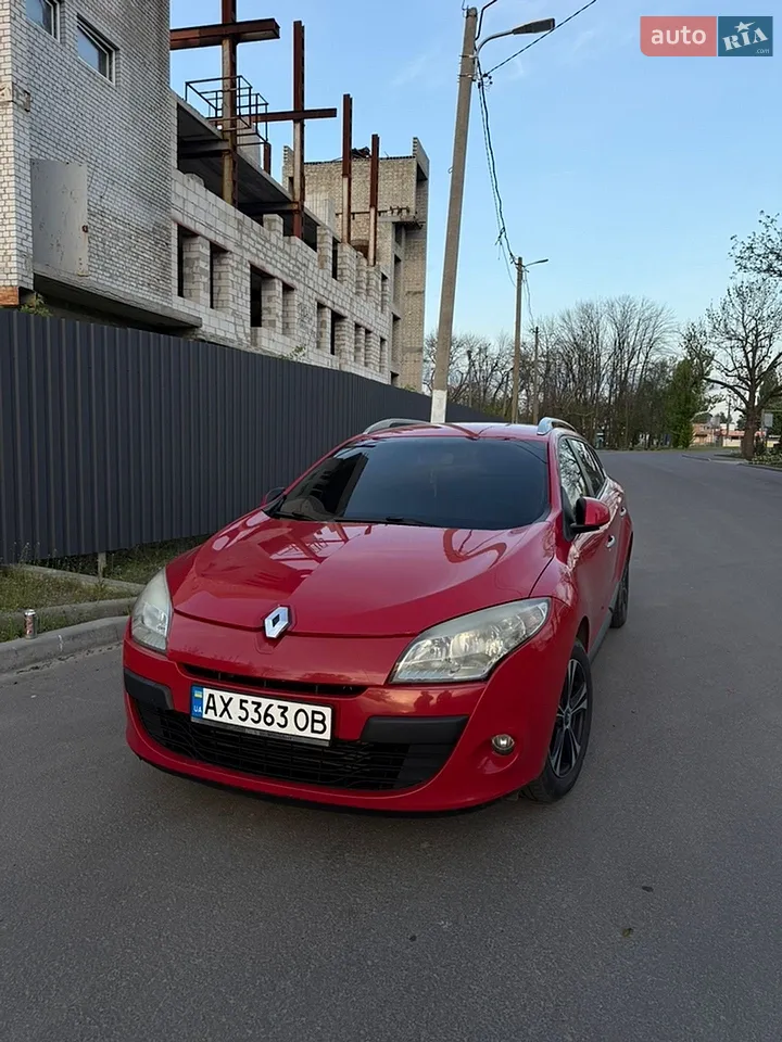 2010 Renault Megane - мініатюра 22