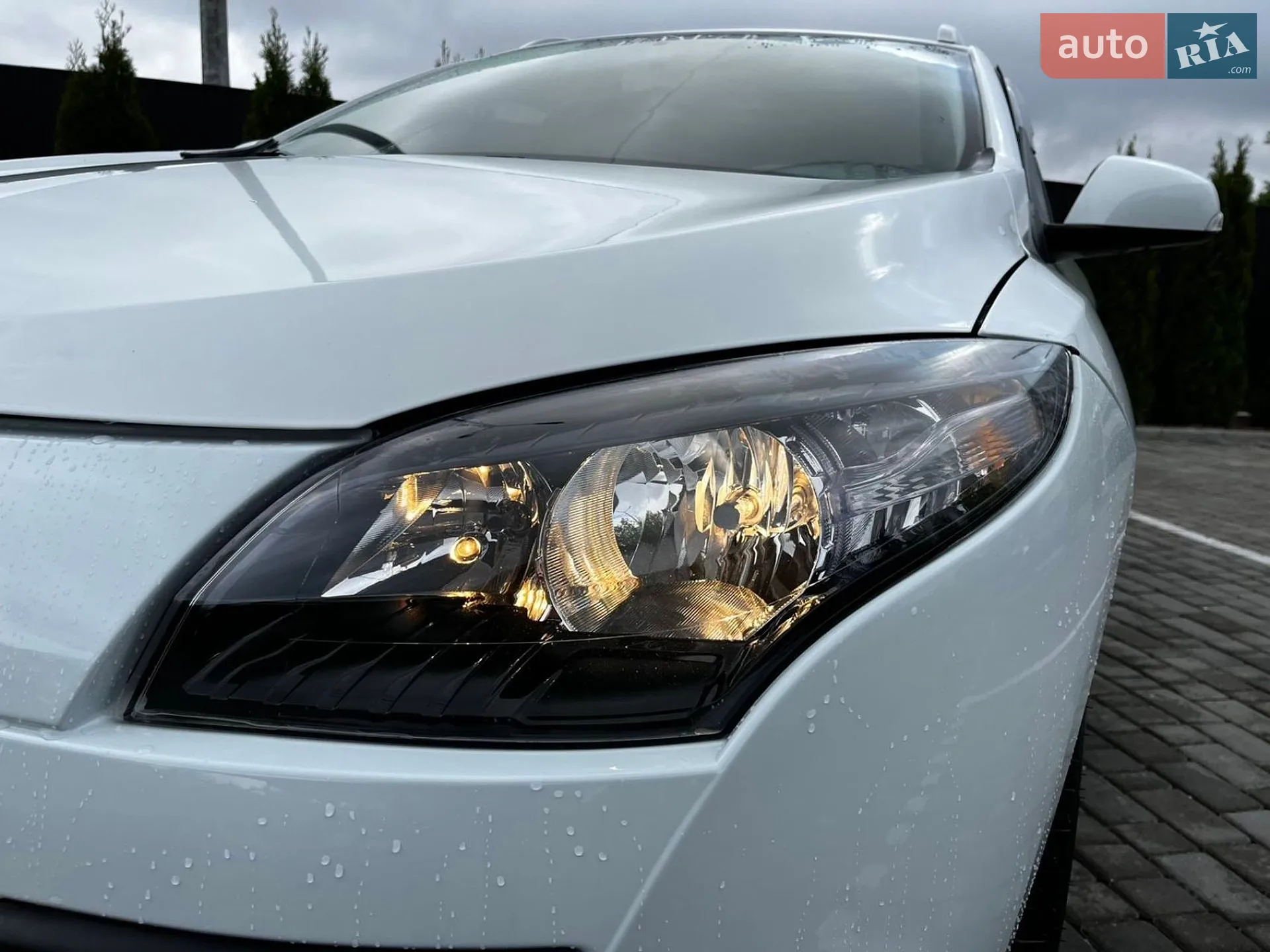2010 Renault Megane - мініатюра 4