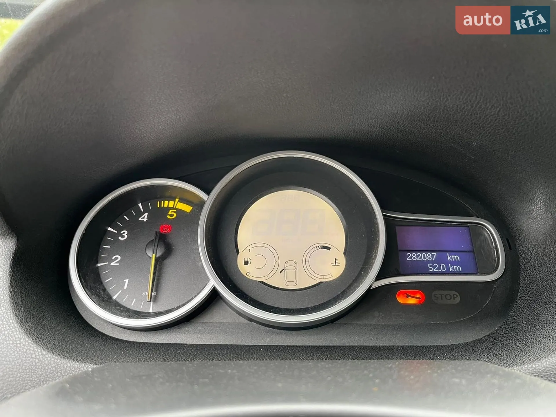 2010 Renault Megane - мініатюра 13