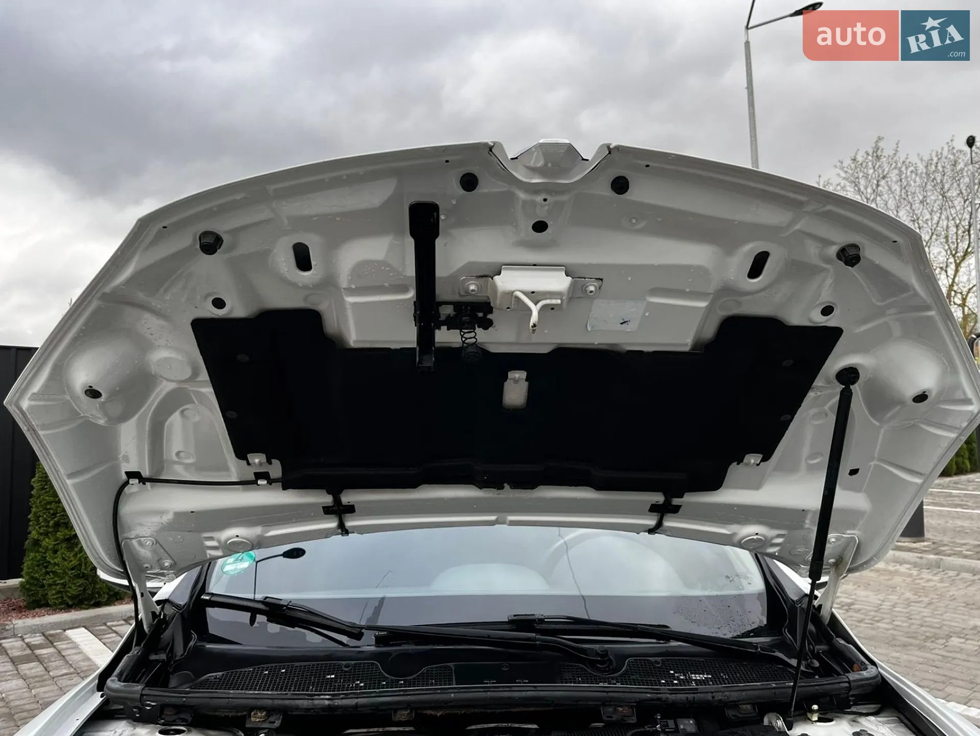 2010 Renault Megane - мініатюра 26