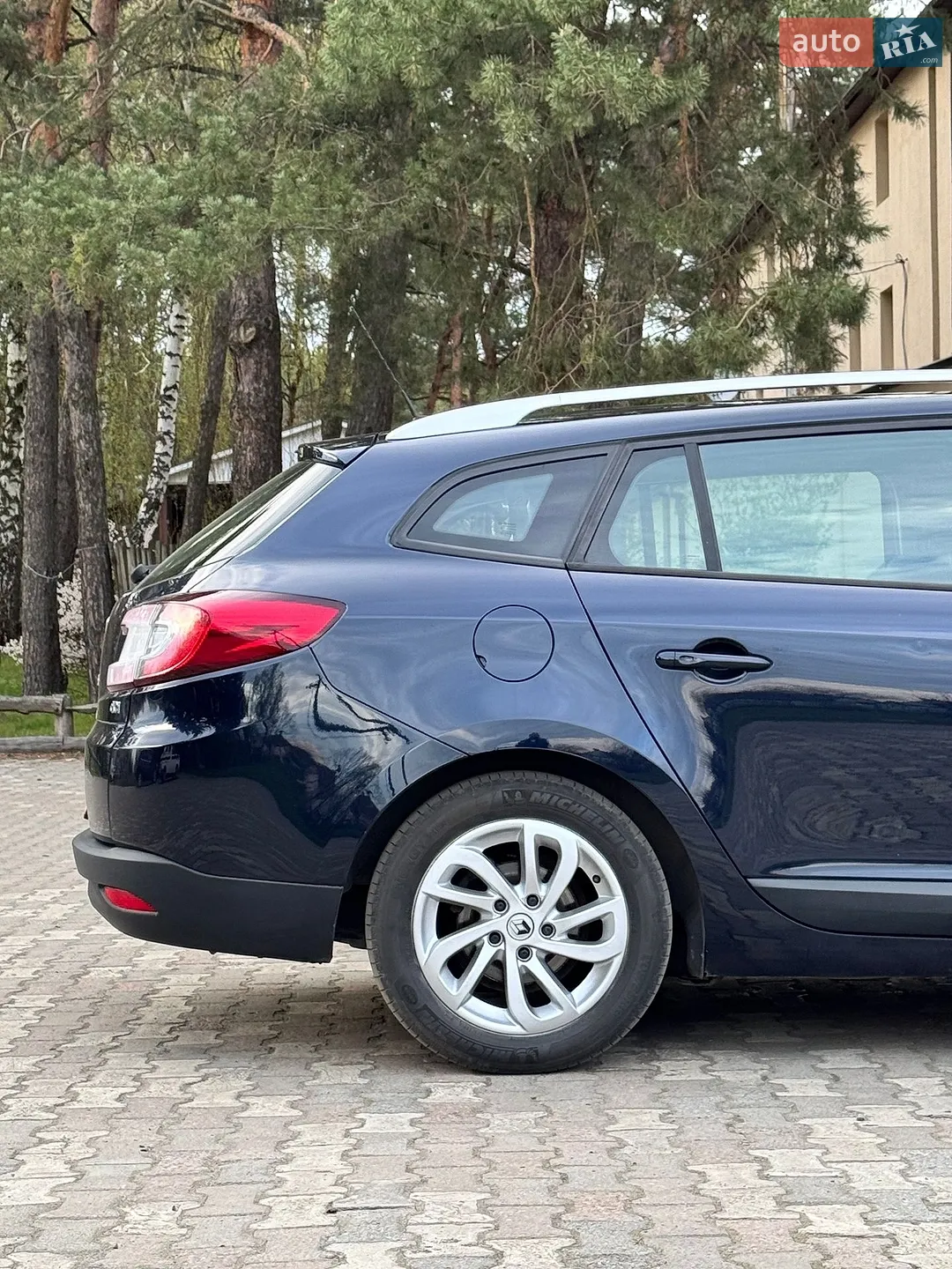 2010 Renault Megane - мініатюра 9