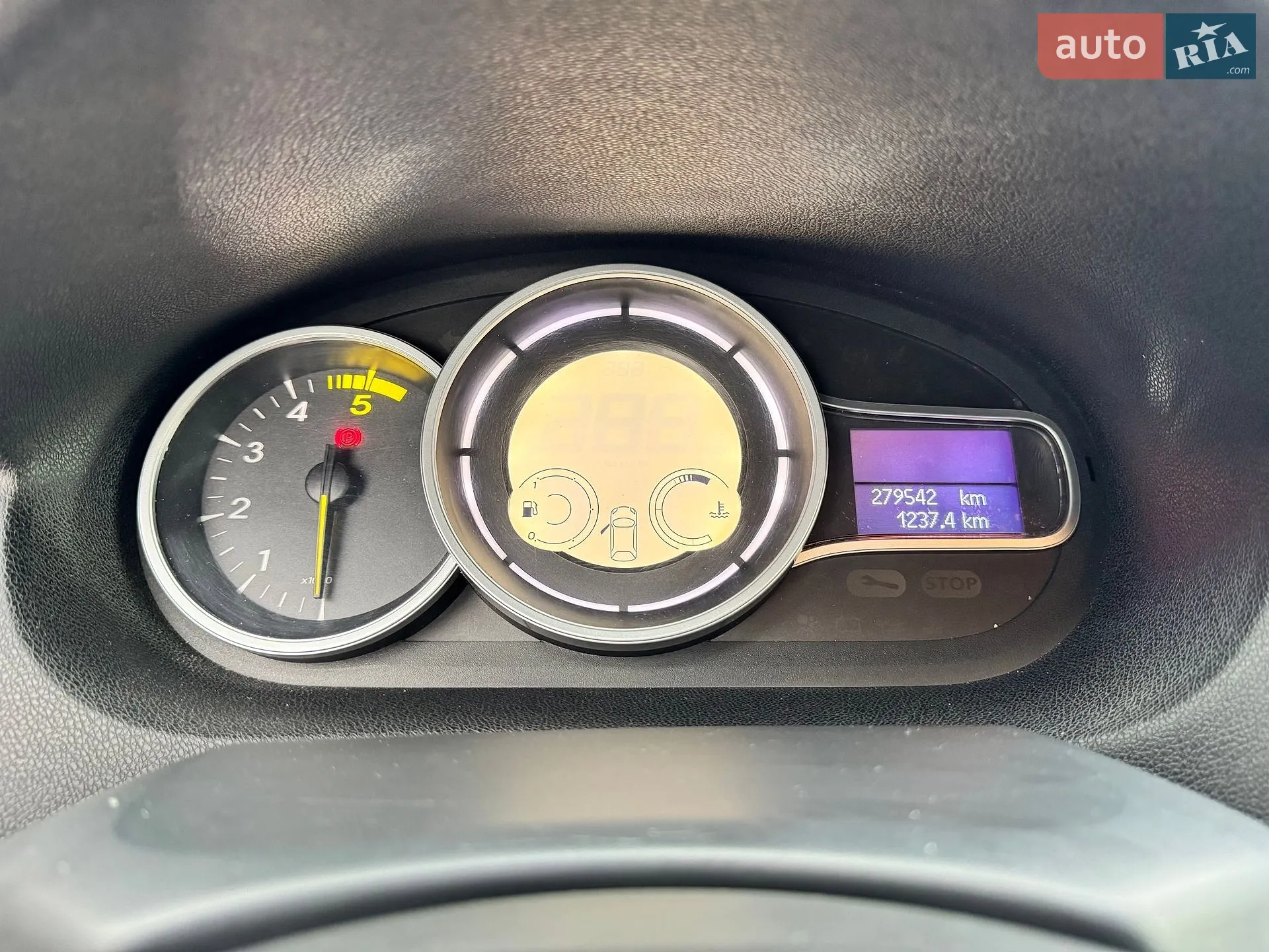 2010 Renault Megane - мініатюра 29