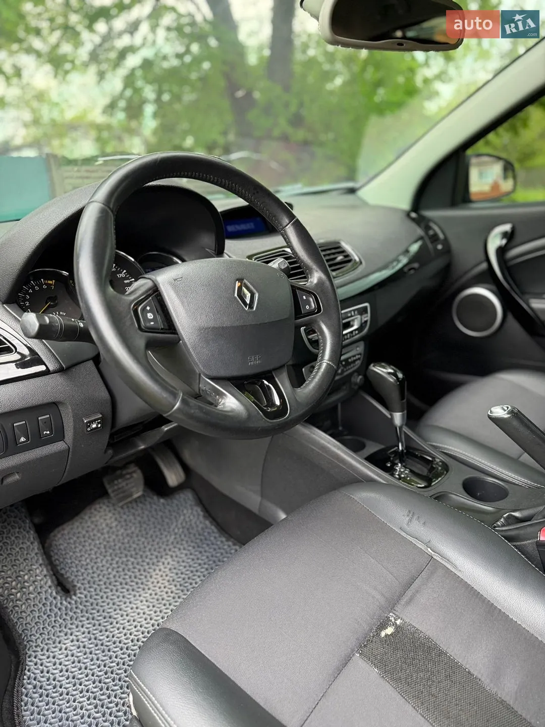2010 Renault Megane - мініатюра 19