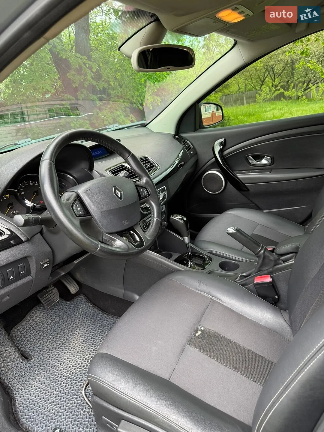 2010 Renault Megane - мініатюра 16