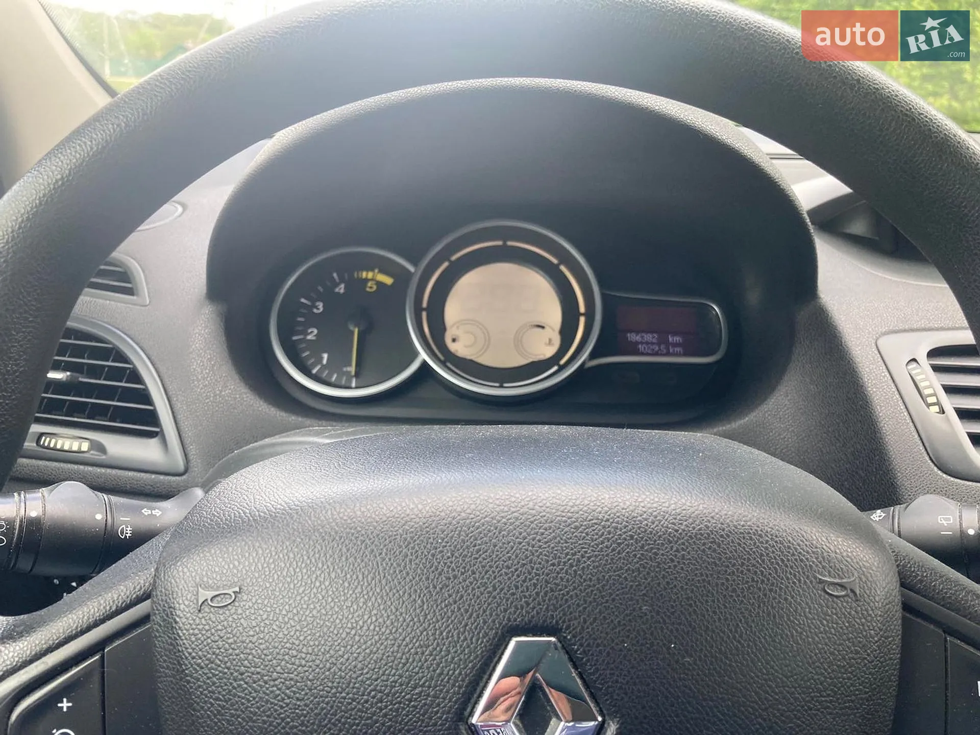 2012 Renault Megane - мініатюра 32