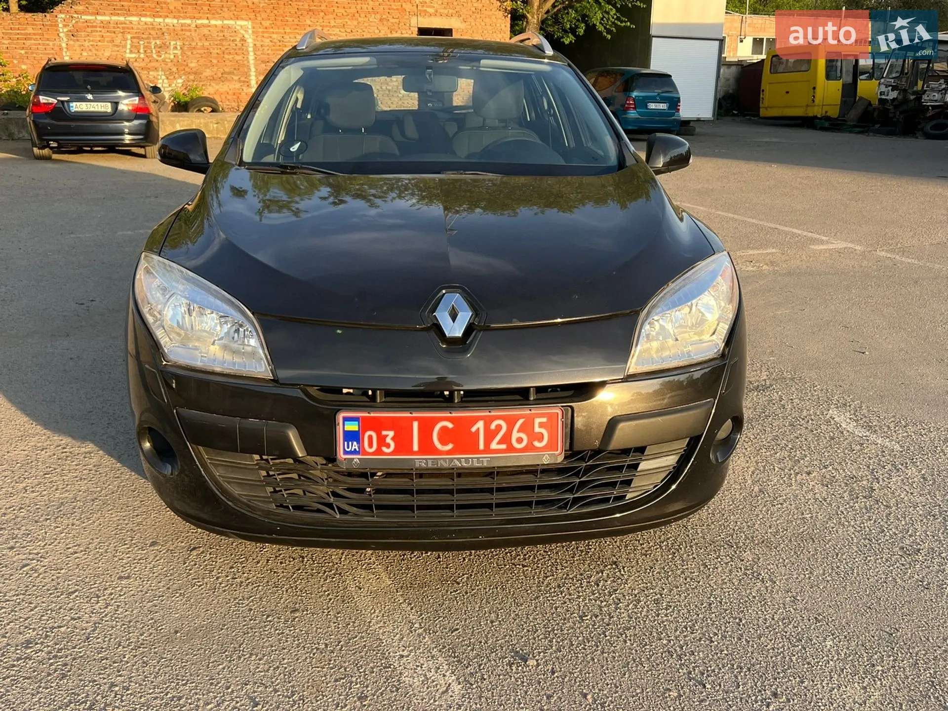 2010 Renault Megane - мініатюра 14