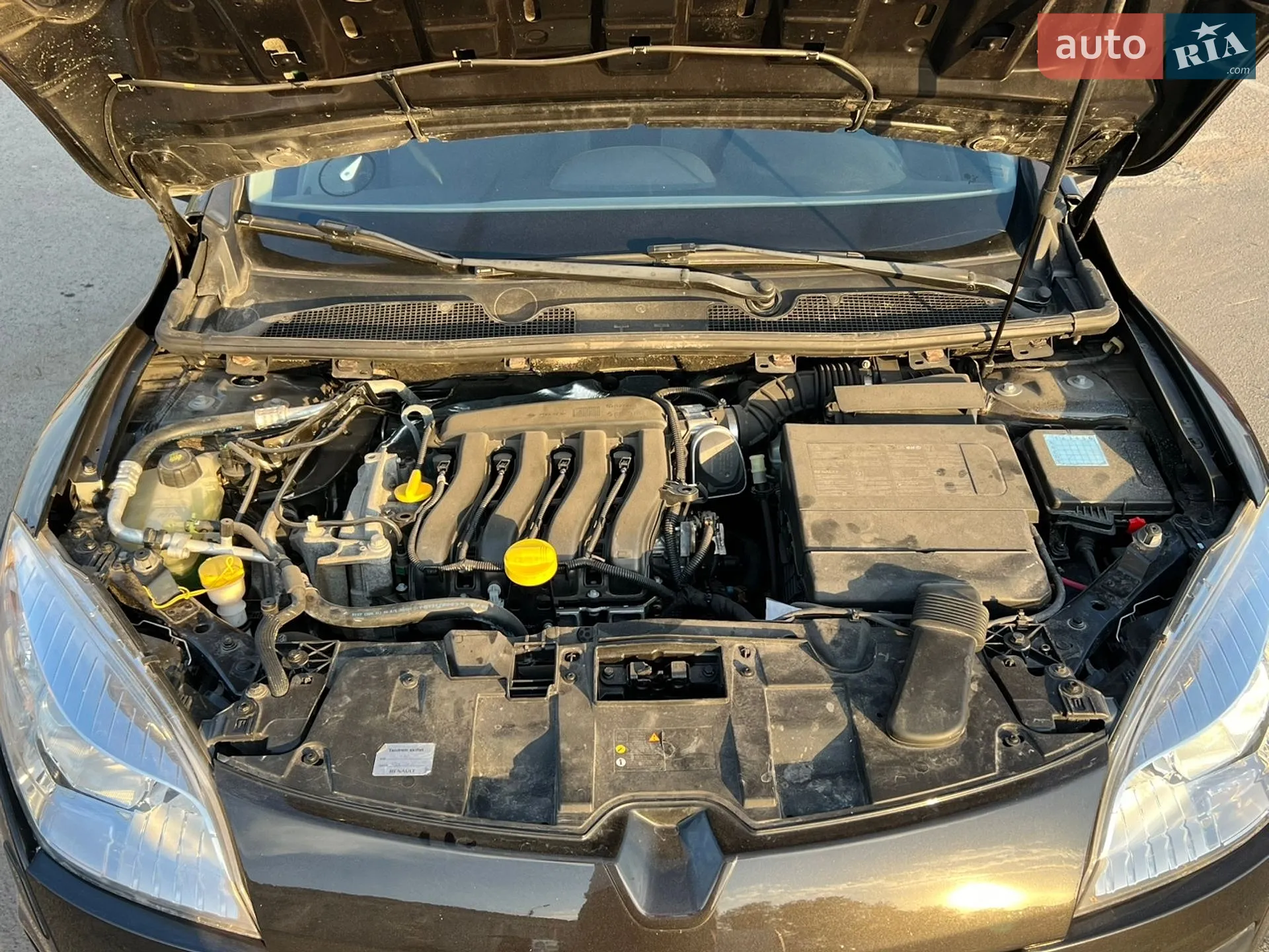 2010 Renault Megane - мініатюра 27