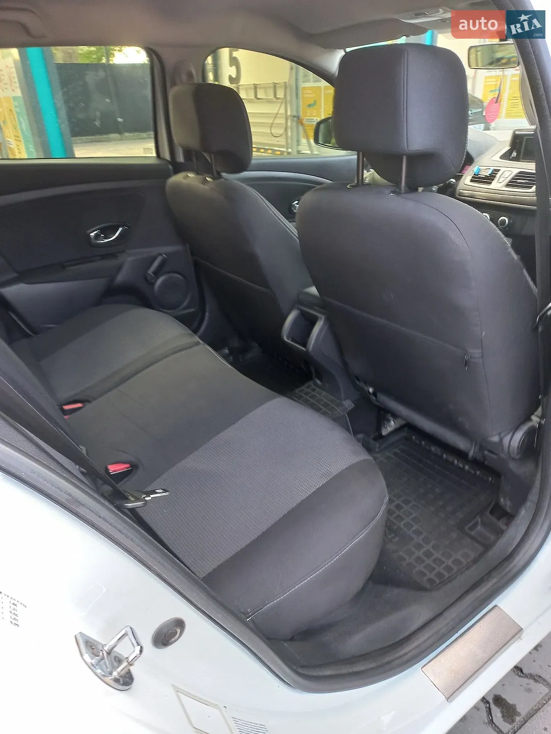 2014 Renault Megane - мініатюра 8