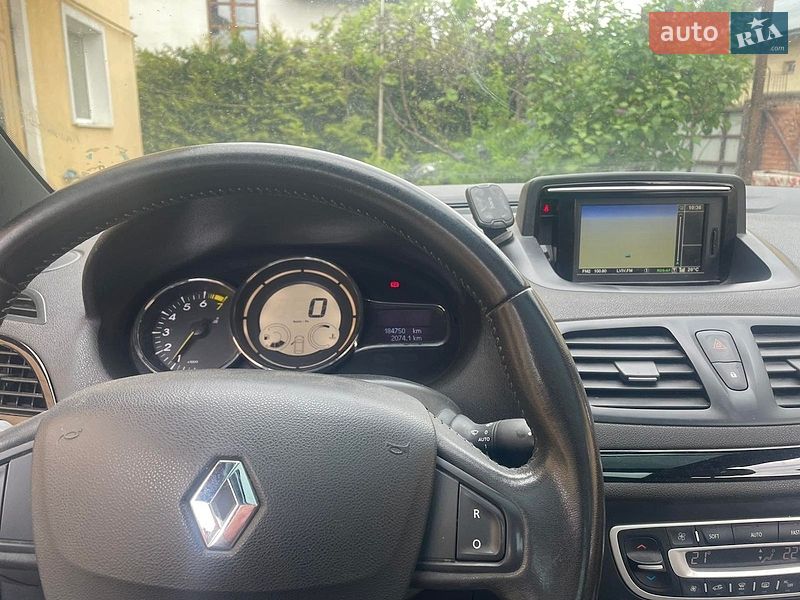 Кабриолет Renault Megane 2013 в Львове