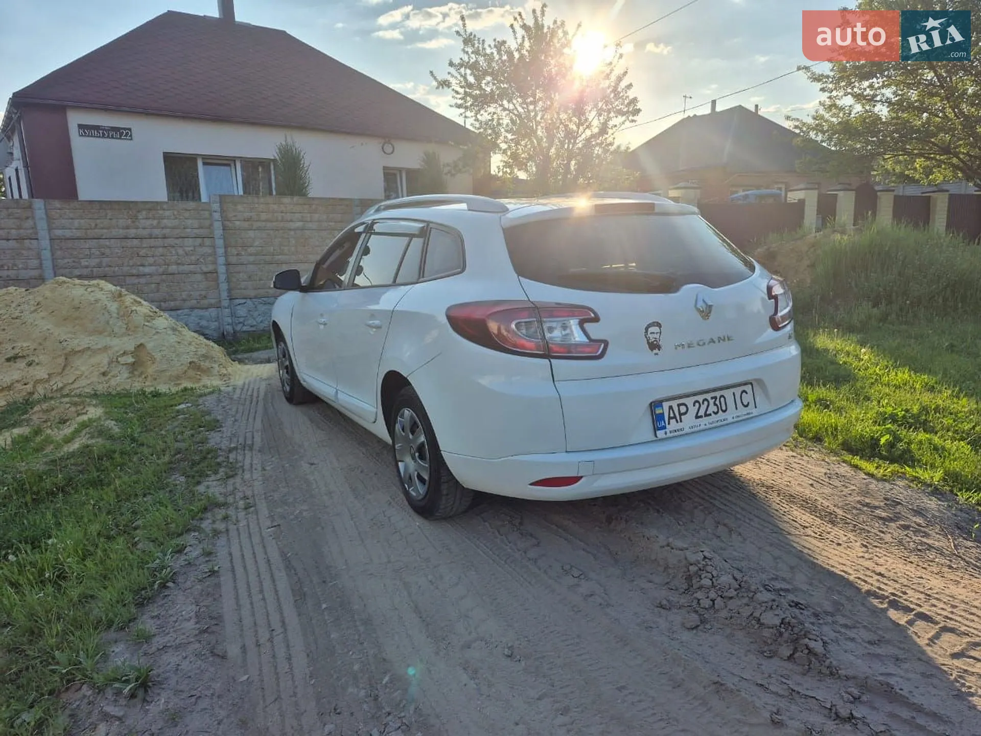 2010 Renault Megane - мініатюра 4