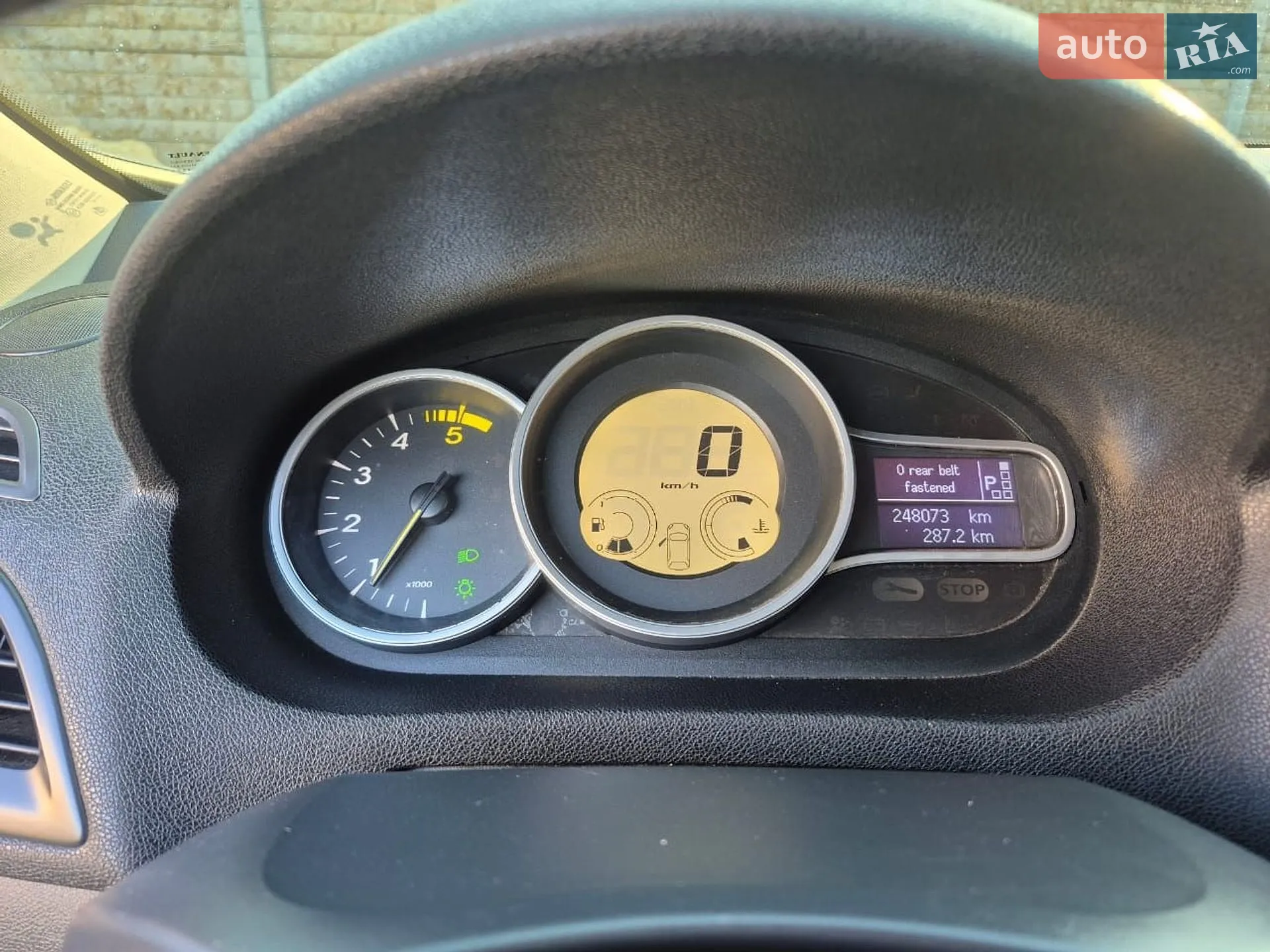 2010 Renault Megane - мініатюра 18