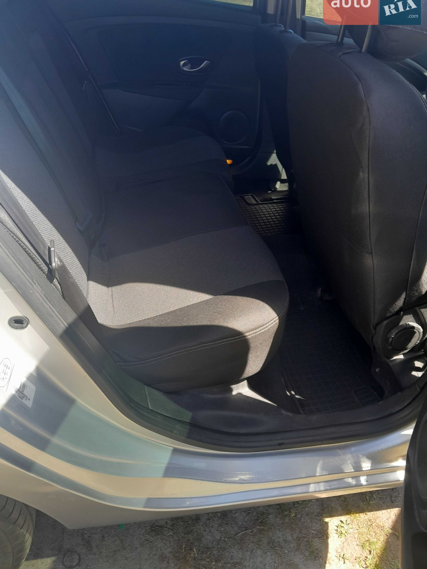 2011 Renault Megane - мініатюра 2