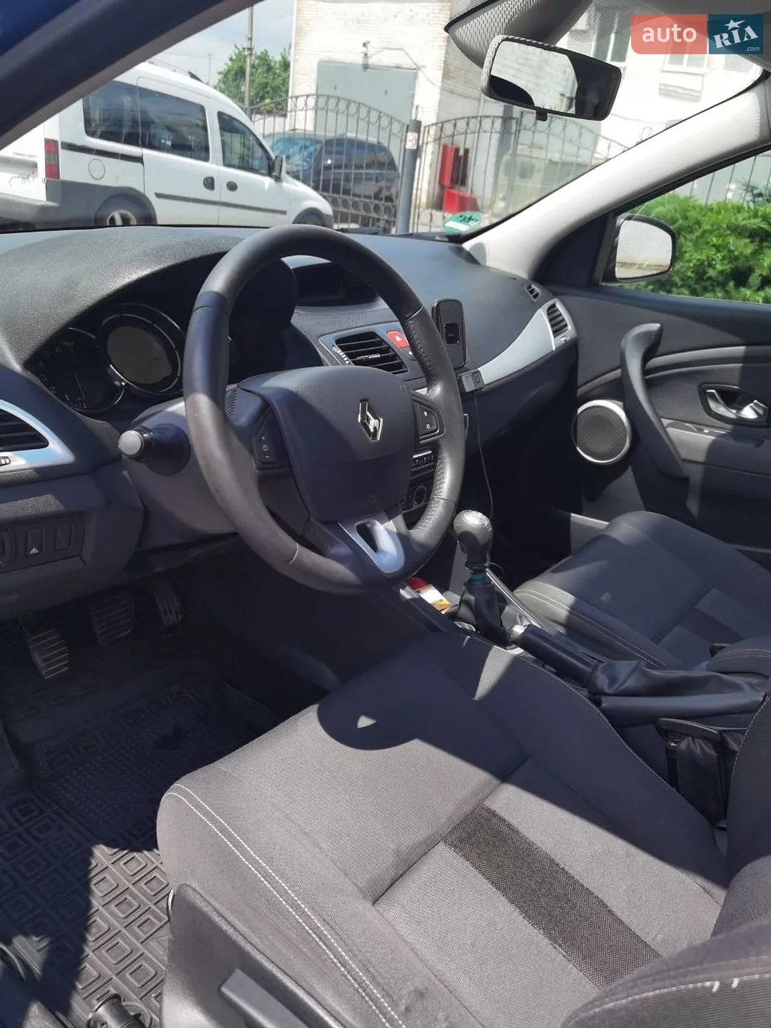 2011 Renault Megane - мініатюра 16