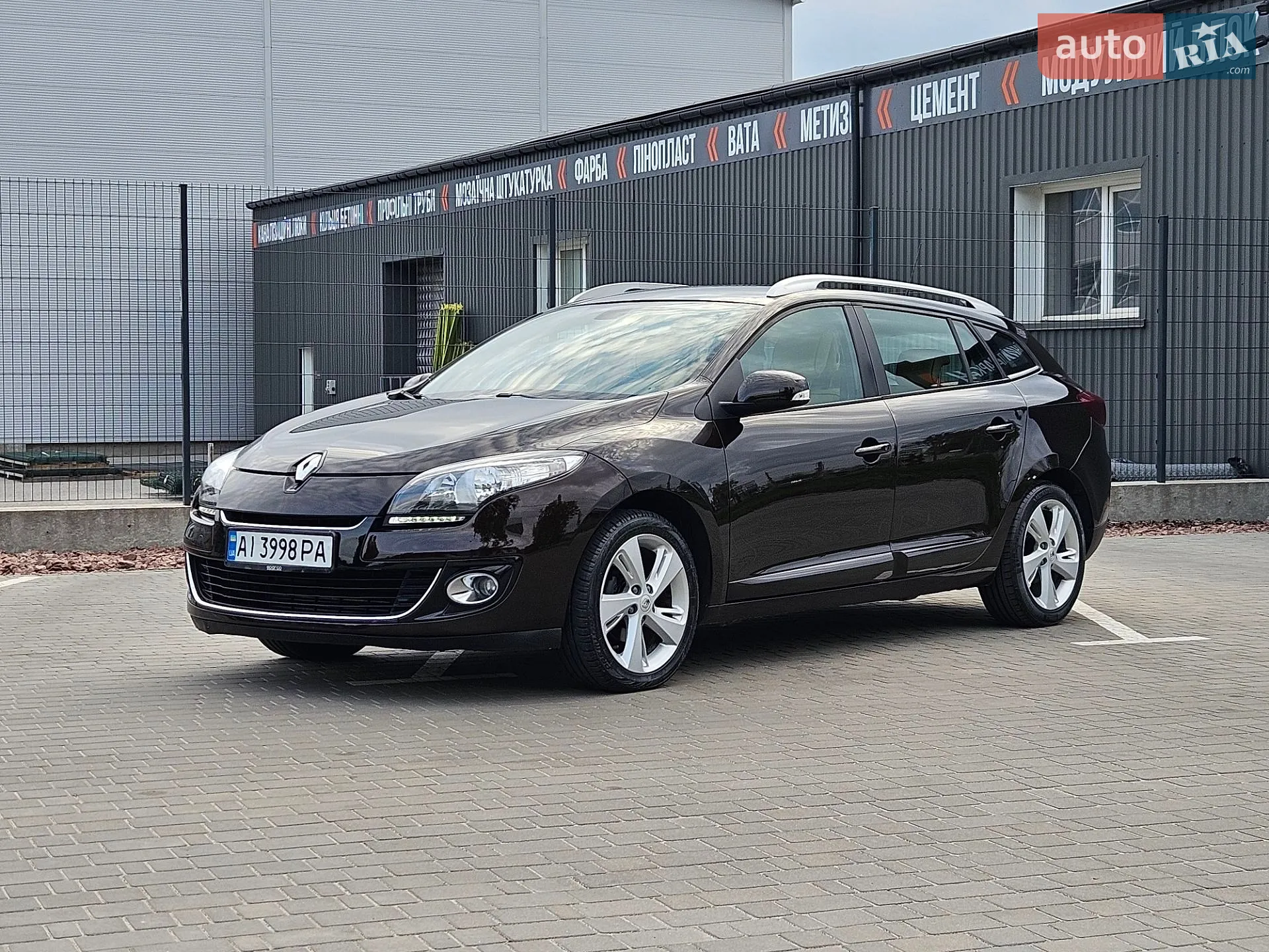2012 Renault Megane - мініатюра 11