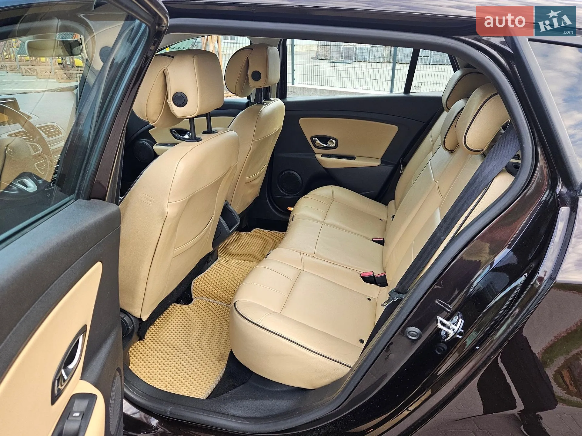 2012 Renault Megane - мініатюра 46