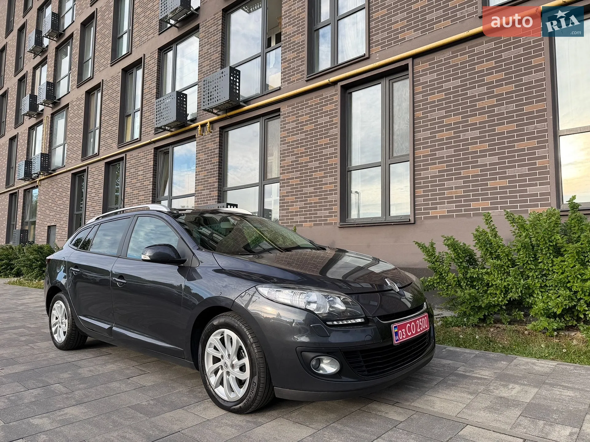 2012 Renault Megane - мініатюра 2