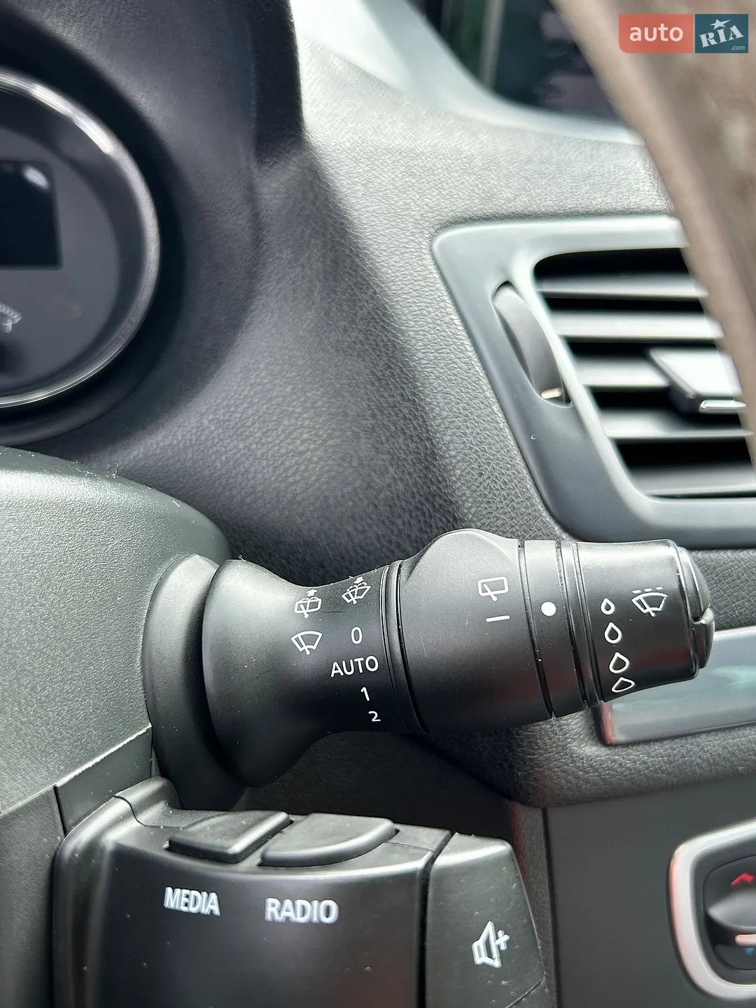 2012 Renault Megane - мініатюра 28