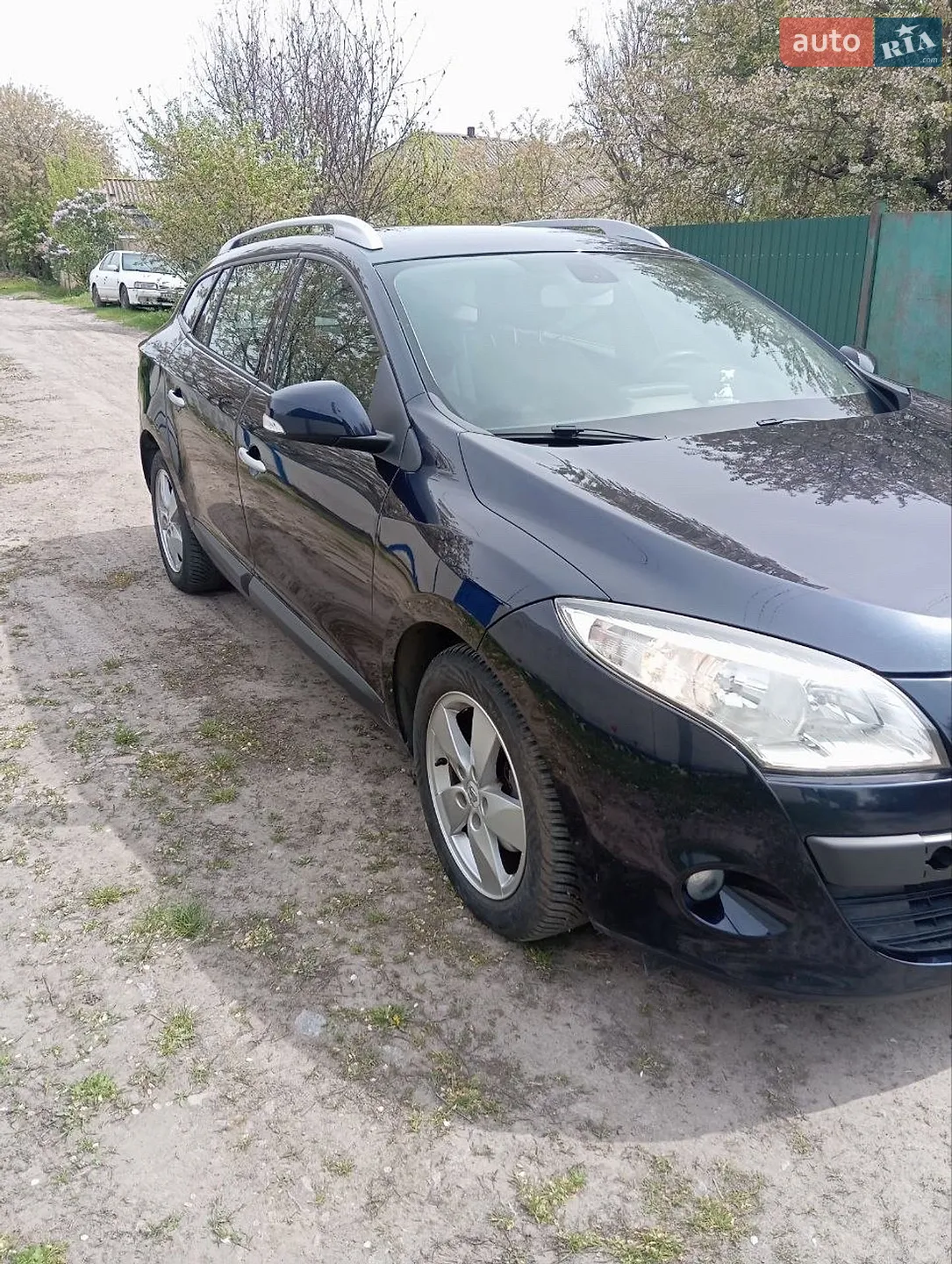 2010 Renault Megane - мініатюра 2
