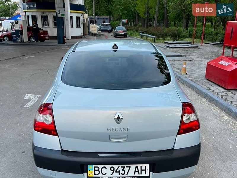 Седан Renault Megane 2005 в Днепре