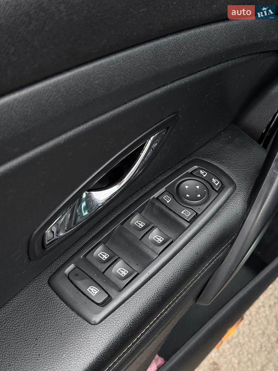 2013 Renault Megane - мініатюра 32