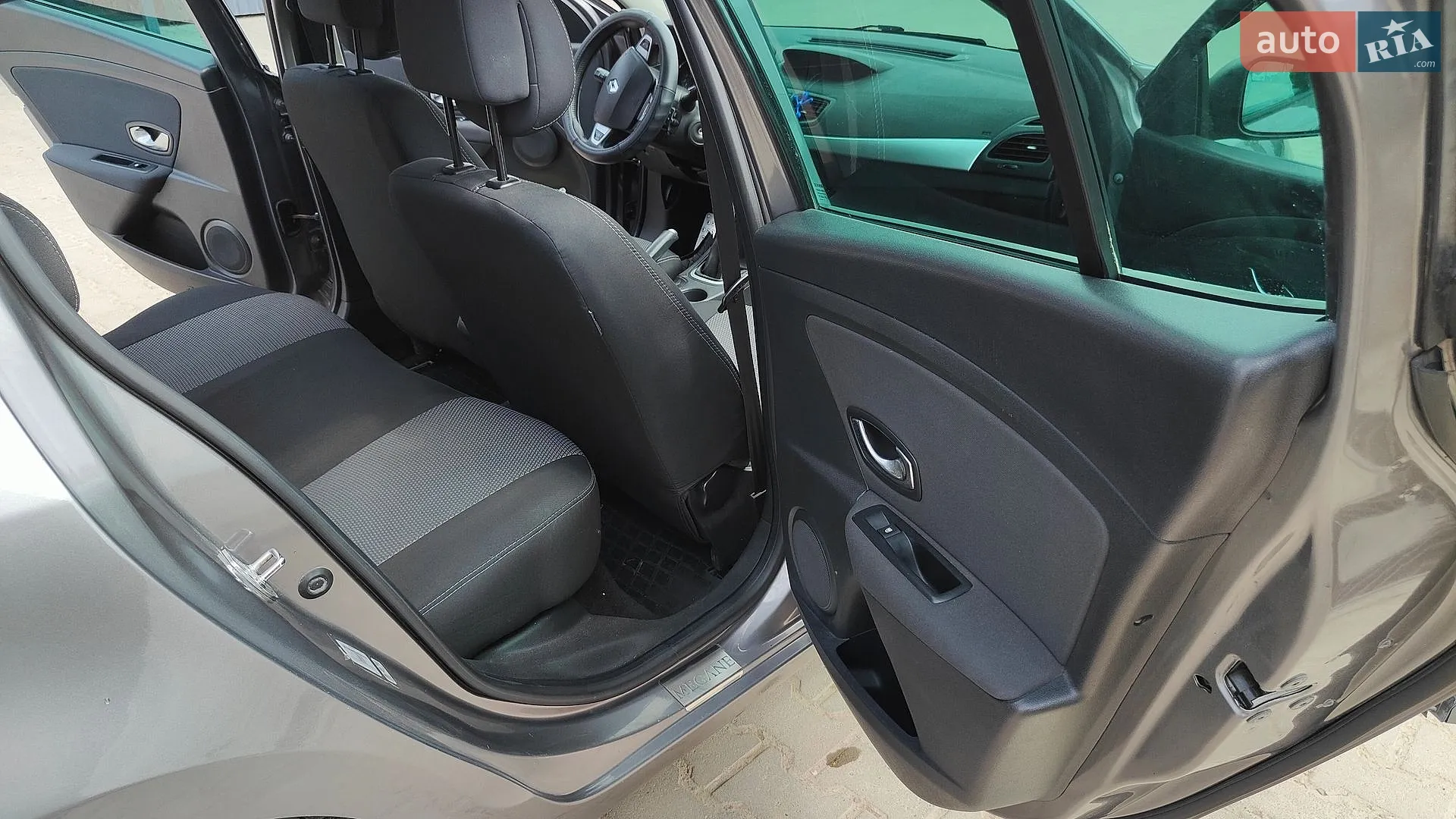 2011 Renault Megane - мініатюра 7