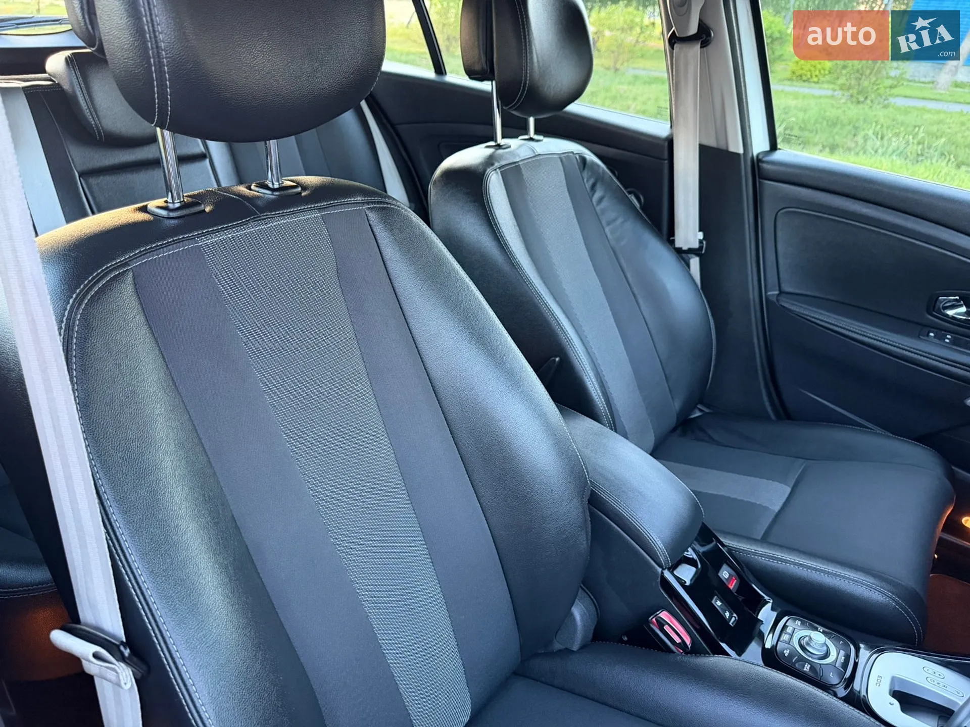 2012 Renault Megane - мініатюра 63