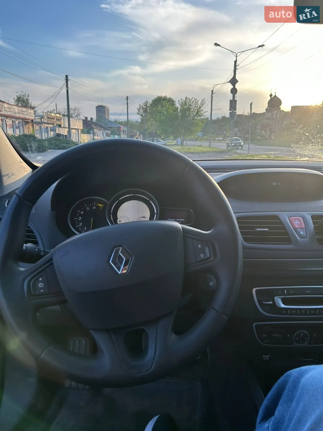 2011 Renault Megane - мініатюра 8