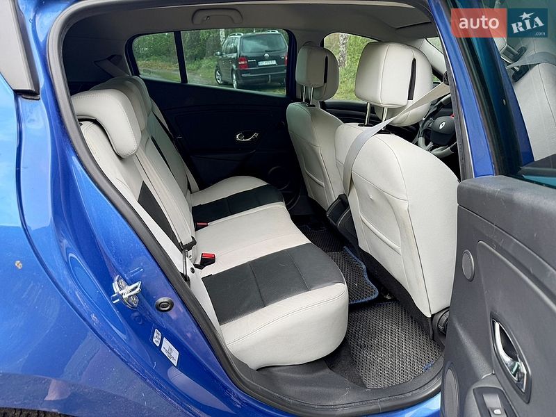Хэтчбек Renault Megane 2012 в Владимире