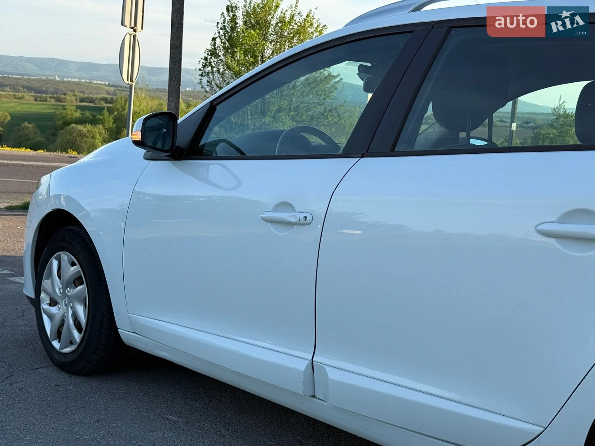 2014 Renault Megane - мініатюра 41
