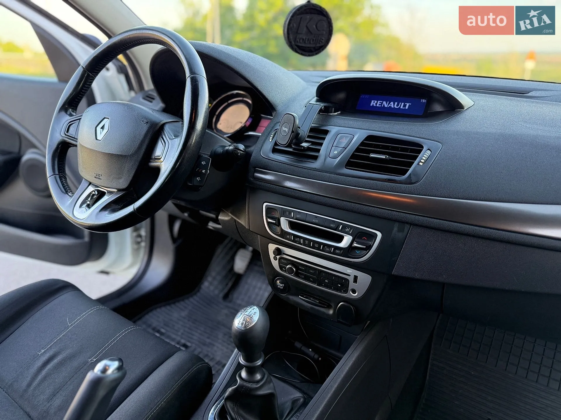 2014 Renault Megane - мініатюра 61