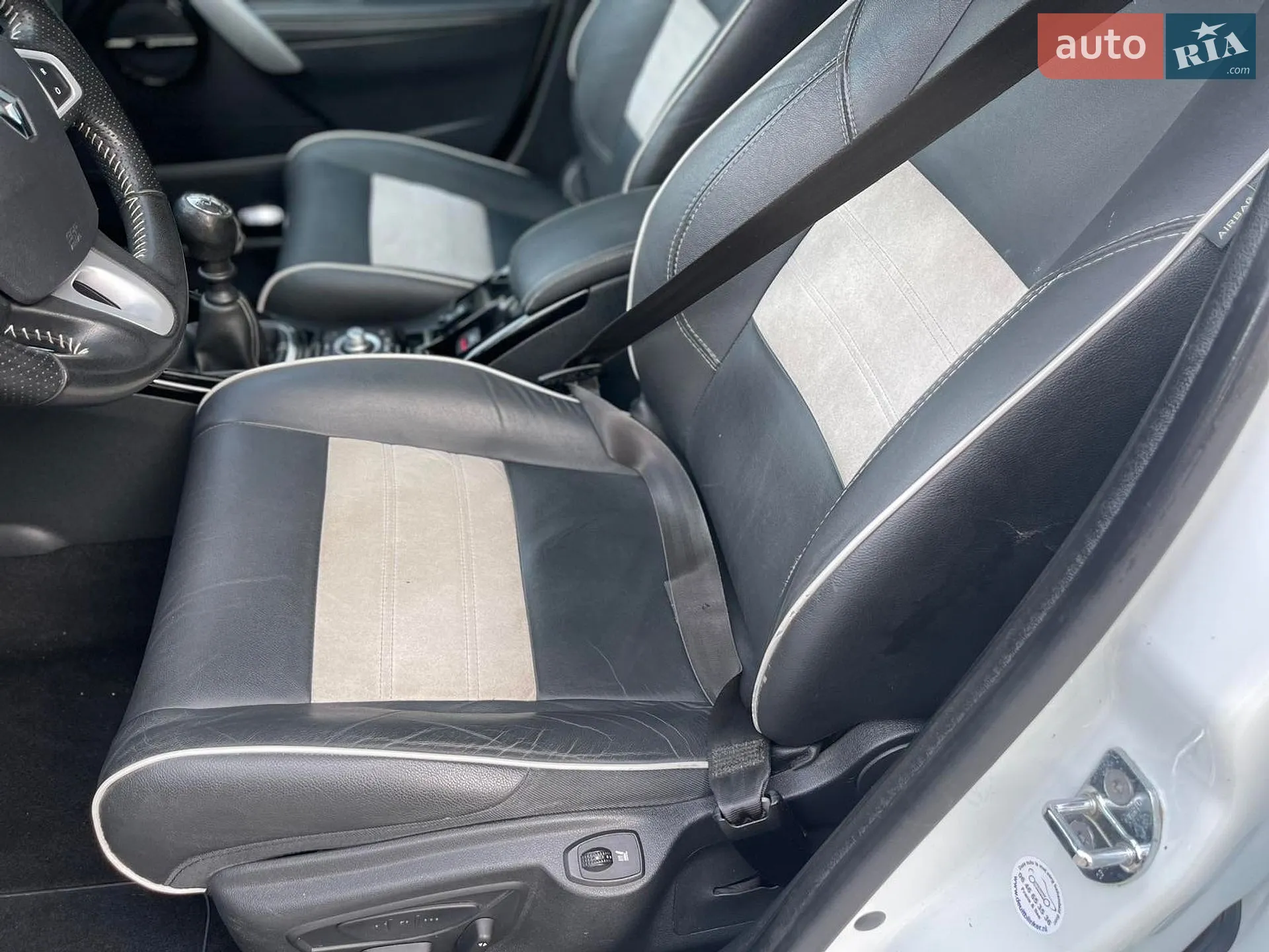 2012 Renault Megane - мініатюра 26