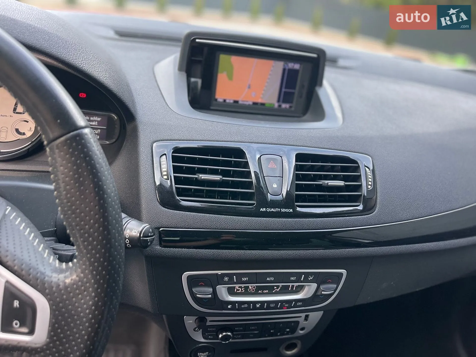 2012 Renault Megane - мініатюра 32